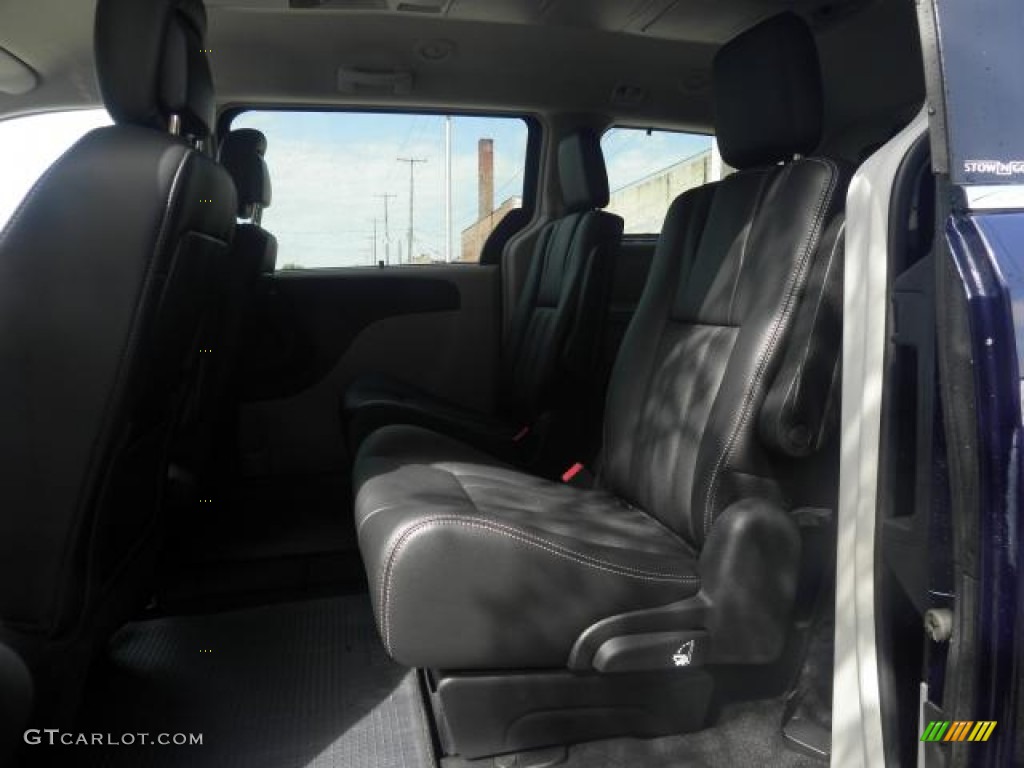 2012 Town & Country Touring - L - True Blue Pearl / Black/Light Graystone photo #7