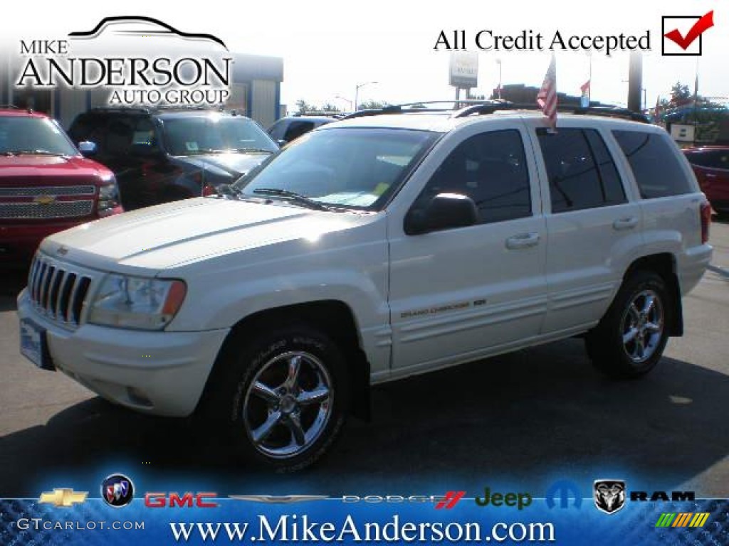 2002 Grand Cherokee Limited - Stone White / Taupe photo #1
