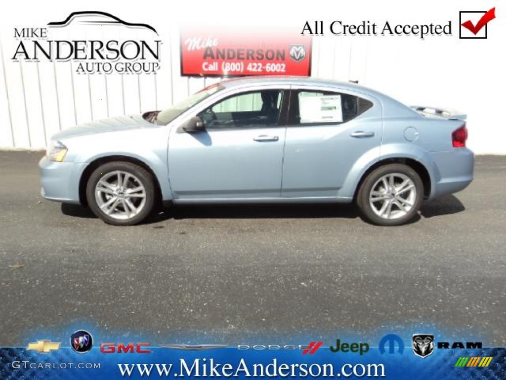 Crystal Blue Pearl Dodge Avenger