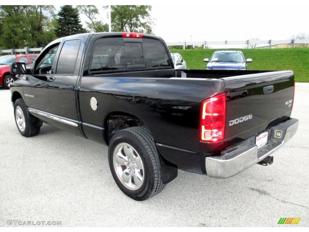 2004 Ram 1500 Laramie Quad Cab 4x4 - Black / Dark Slate Gray photo #2