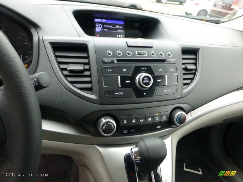 2013 Honda CR-V LX AWD Audio System Photo #72295395
