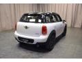 Light White - Cooper Countryman Photo No. 13