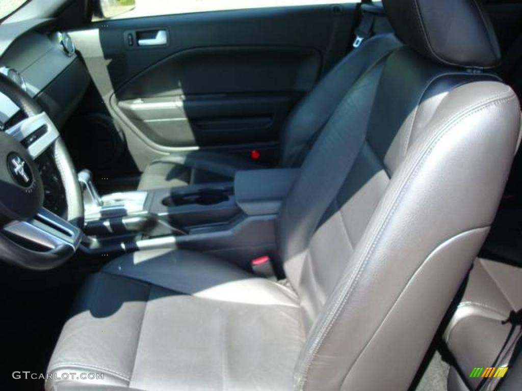 2006 Mustang V6 Premium Convertible - Black / Dark Charcoal photo #10