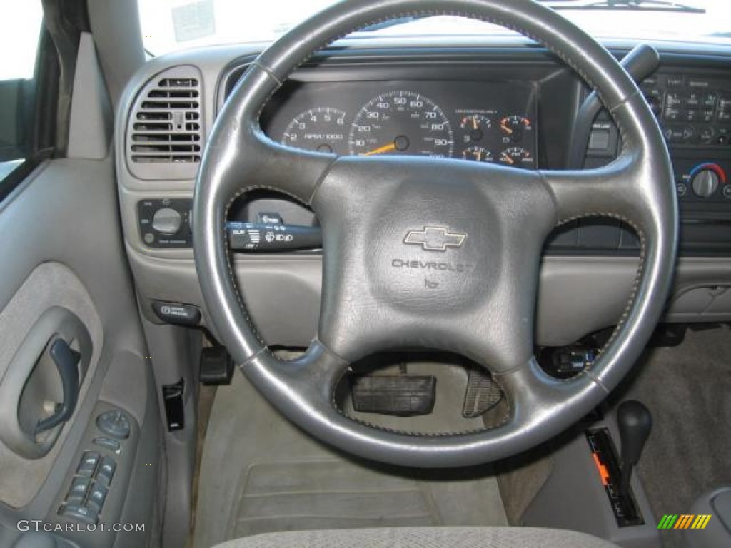 2000 Chevrolet Silverado 3500 LS Crew Cab 4x4 Dually Gray Steering Wheel Photo #72298444