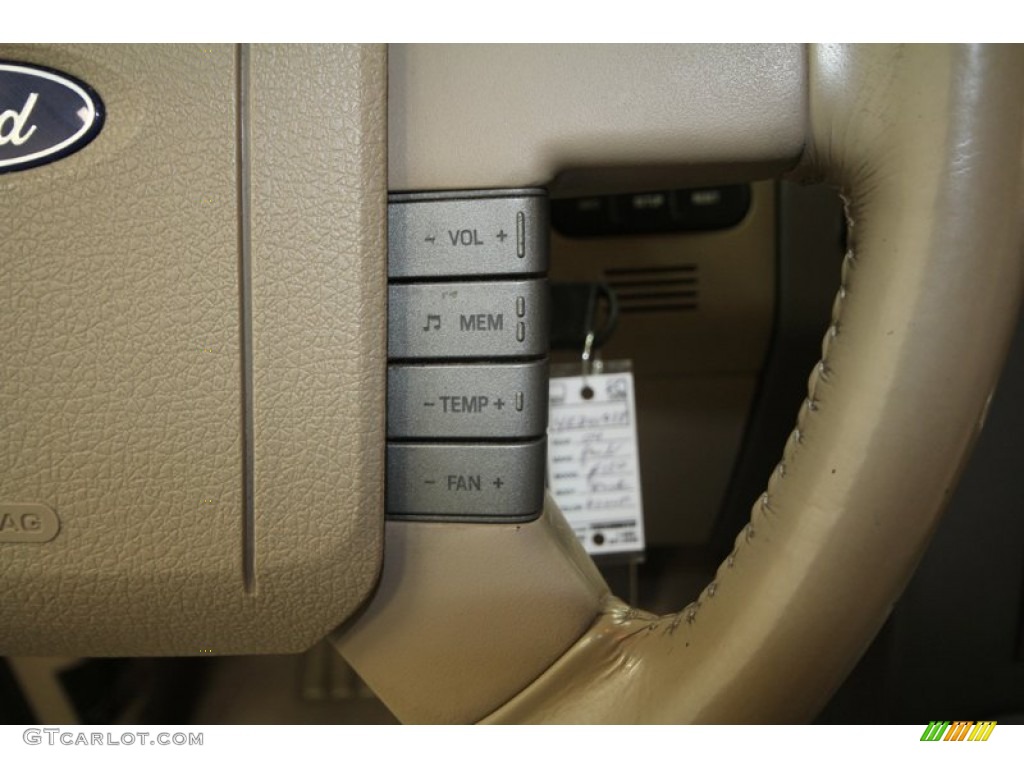 2004 F150 Lariat SuperCrew - Arizona Beige Metallic / Tan photo #28