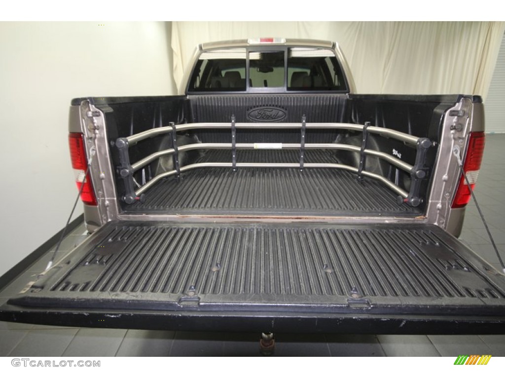 2004 F150 Lariat SuperCrew - Arizona Beige Metallic / Tan photo #36