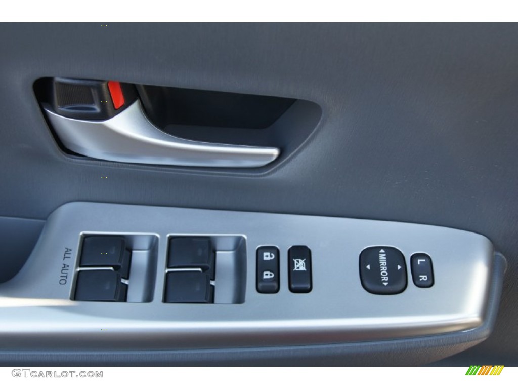 2012 Toyota Prius v Three Hybrid Controls Photo #72302797