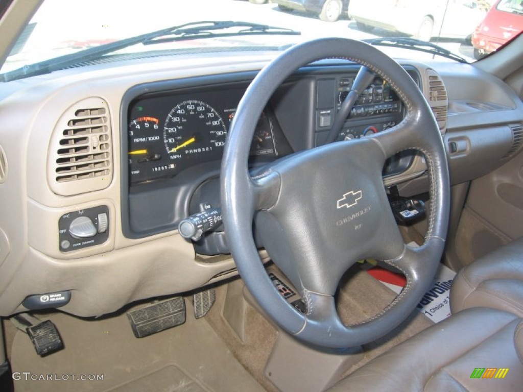 1996 Chevrolet C/K 3500 K3500 Extended Cab 4x4 Dually Tan Steering Wheel Photo #72303112