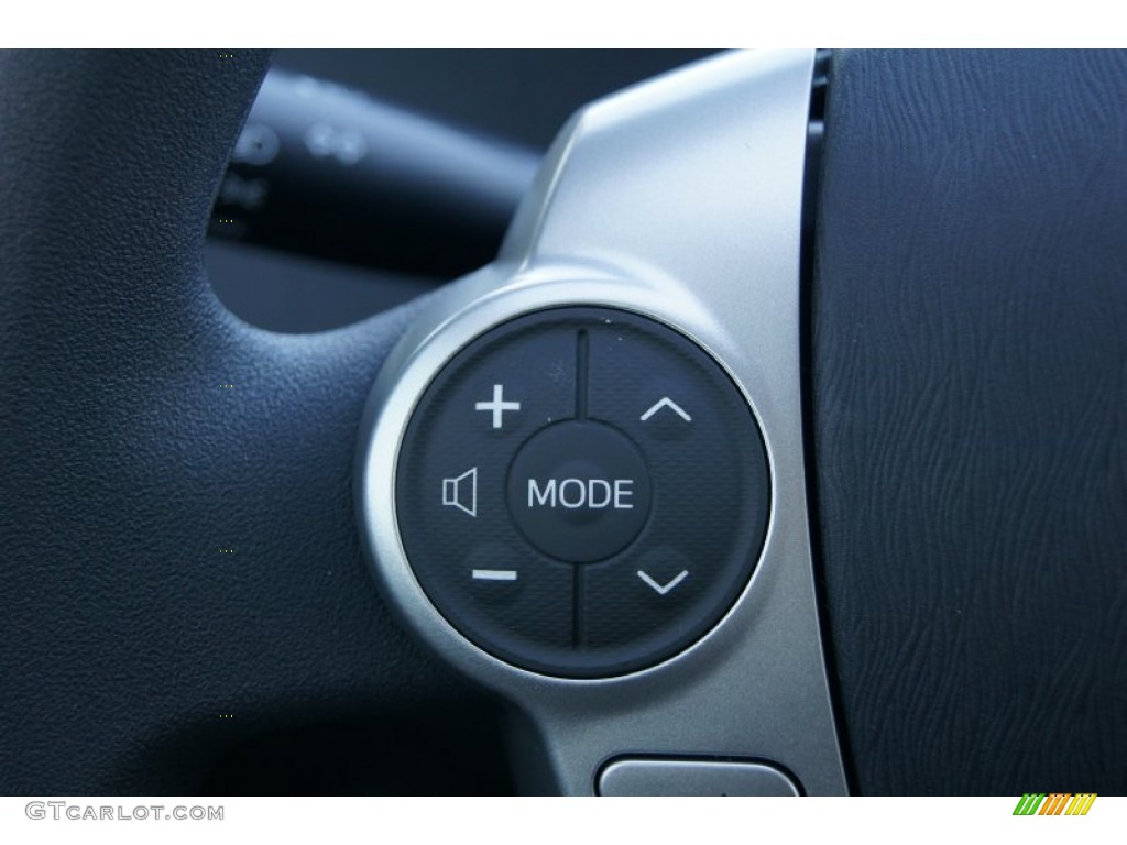 2012 Toyota Prius v Three Hybrid Controls Photo #72303196