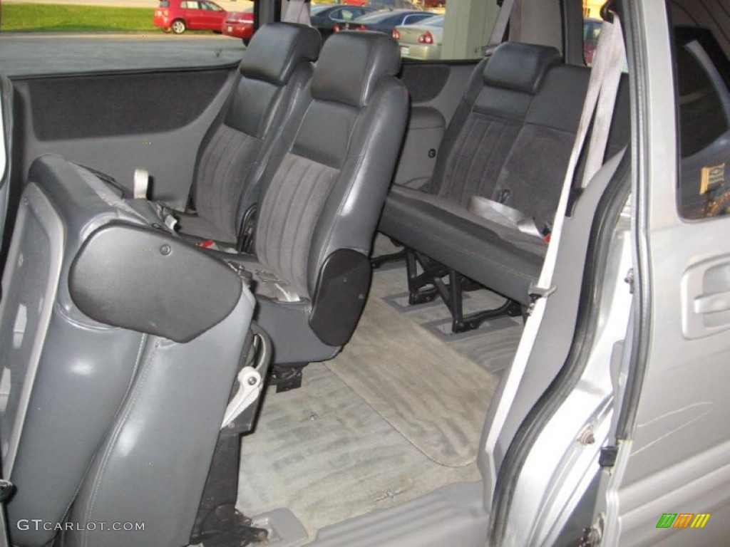 2003 Venture  - Galaxy Silver Metallic / Dark Gray photo #17