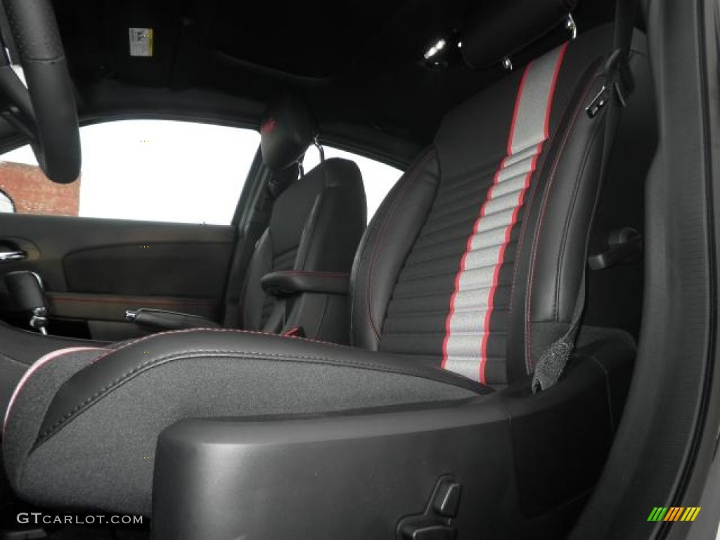 2013 Dodge Avenger R/T Front Seat Photo #72303967