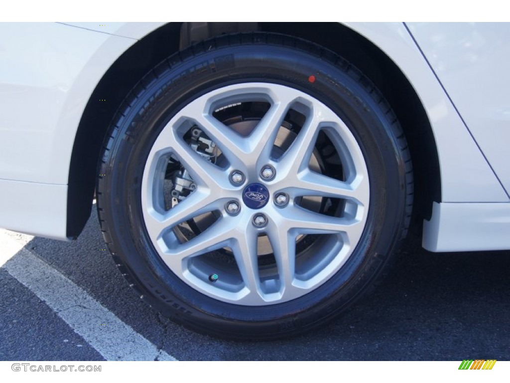 2013 Ford Fusion SE Wheel Photo #72304876