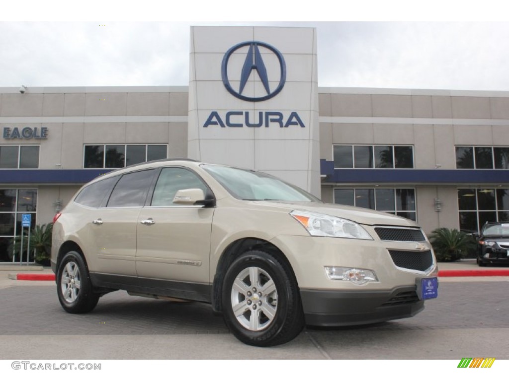 Gold Mist Metallic Chevrolet Traverse