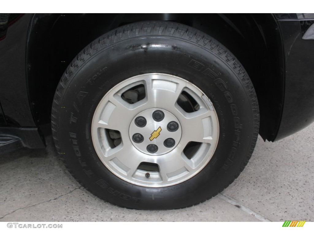 2007 Suburban 1500 LT - Black / Light Cashmere/Ebony photo #9