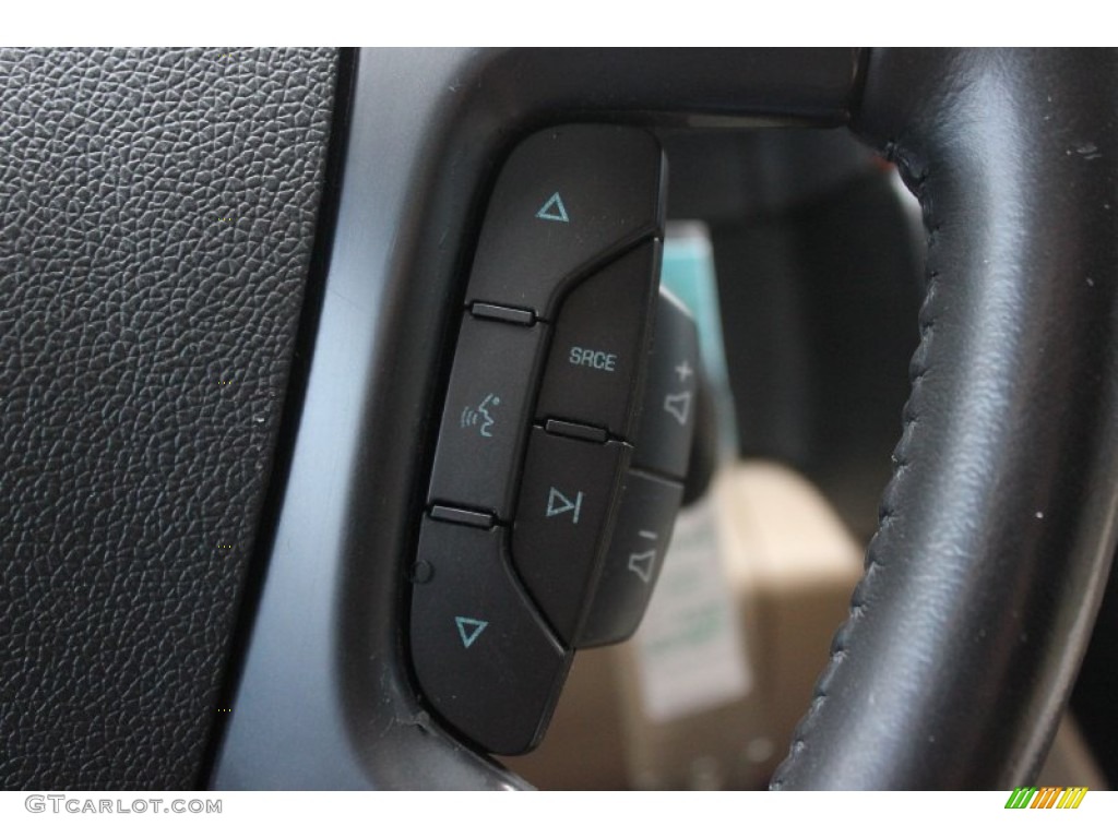 2007 Suburban 1500 LT - Black / Light Cashmere/Ebony photo #25