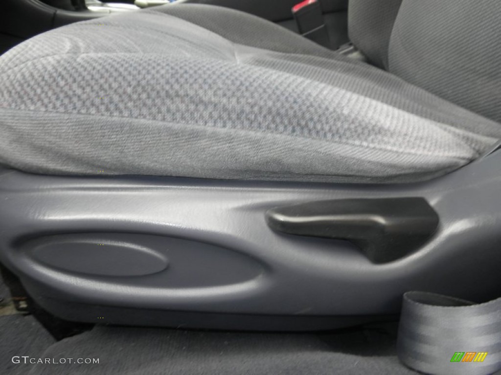 1999 Taurus SE - Graphite Blue Metallic / Medium Graphite photo #6