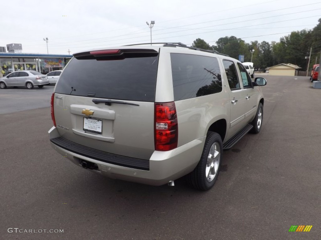 2013 Suburban LT - Champagne Silver Metallic / Ebony photo #5