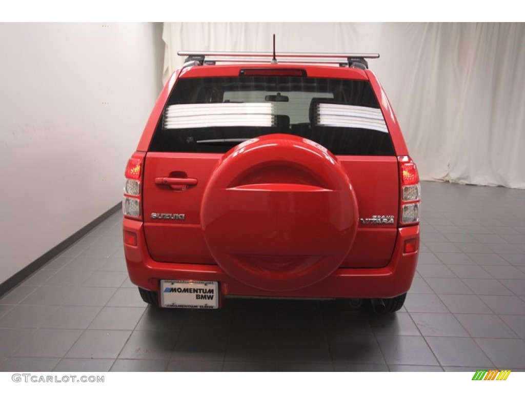 2006 Grand Vitara Luxury - Racy Red / Black photo #12
