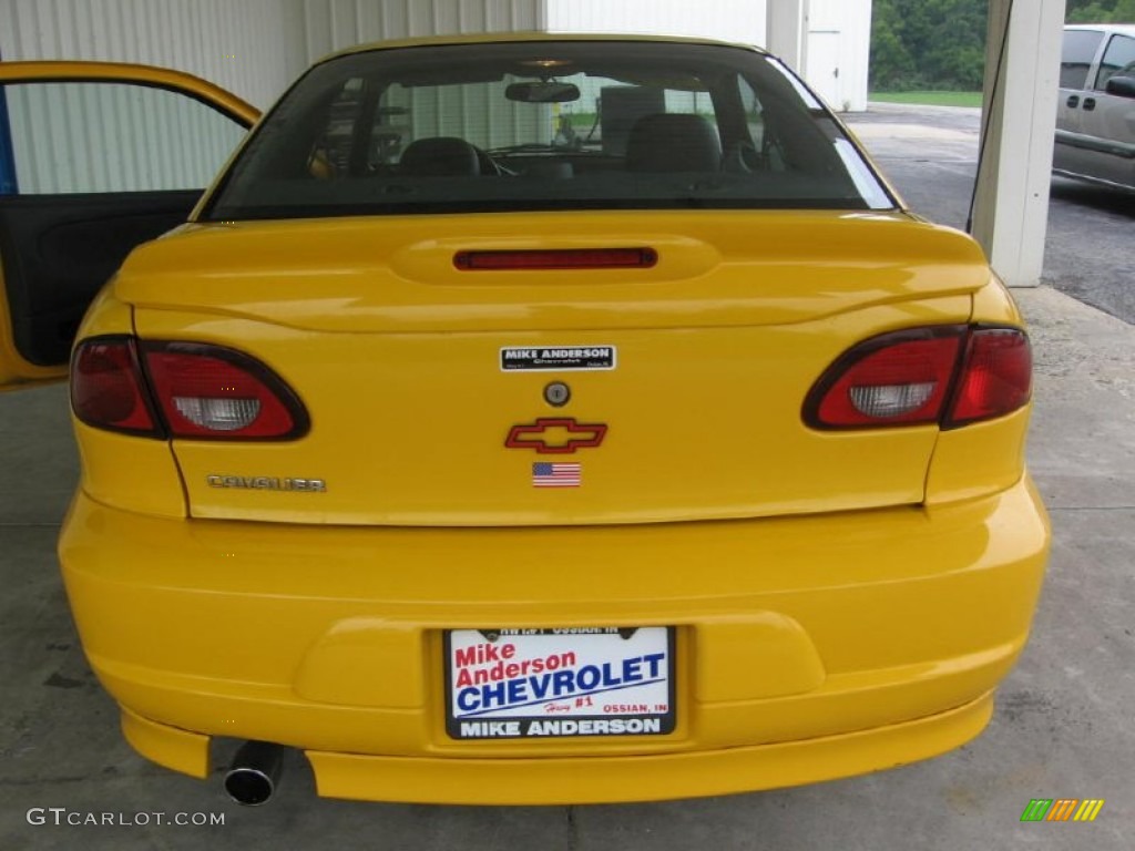 2002 Cavalier Coupe - Yellow / Graphite photo #9