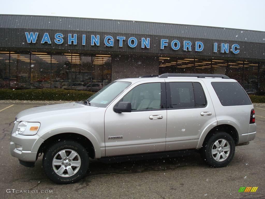 2008 Explorer XLT 4x4 - Silver Birch Metallic / Black/Stone photo #1