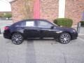 Black - 200 S Sedan Photo No. 2
