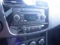 Black - 200 S Sedan Photo No. 12