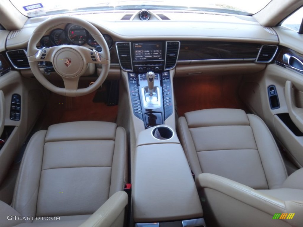 Luxor Beige Interior 2010 Porsche Panamera Turbo Photo #72316483