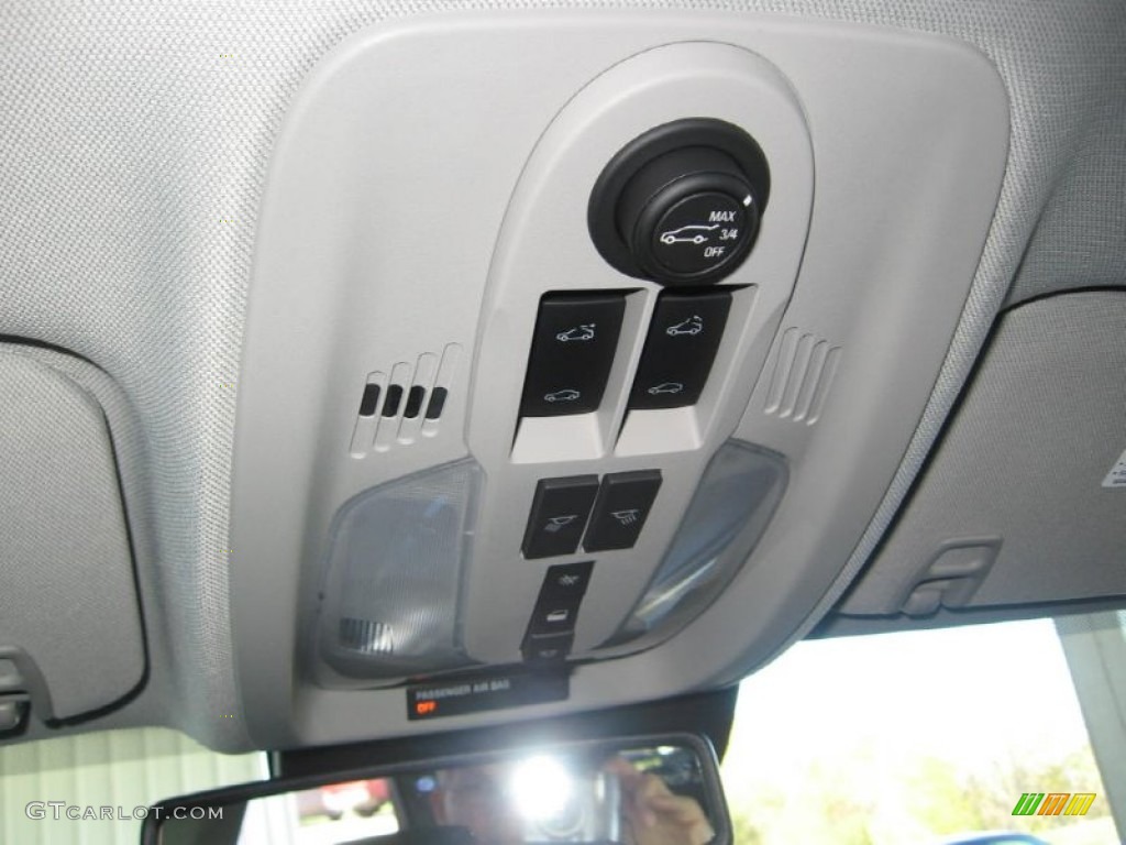 2013 Chevrolet Equinox LTZ Controls Photo #72318616