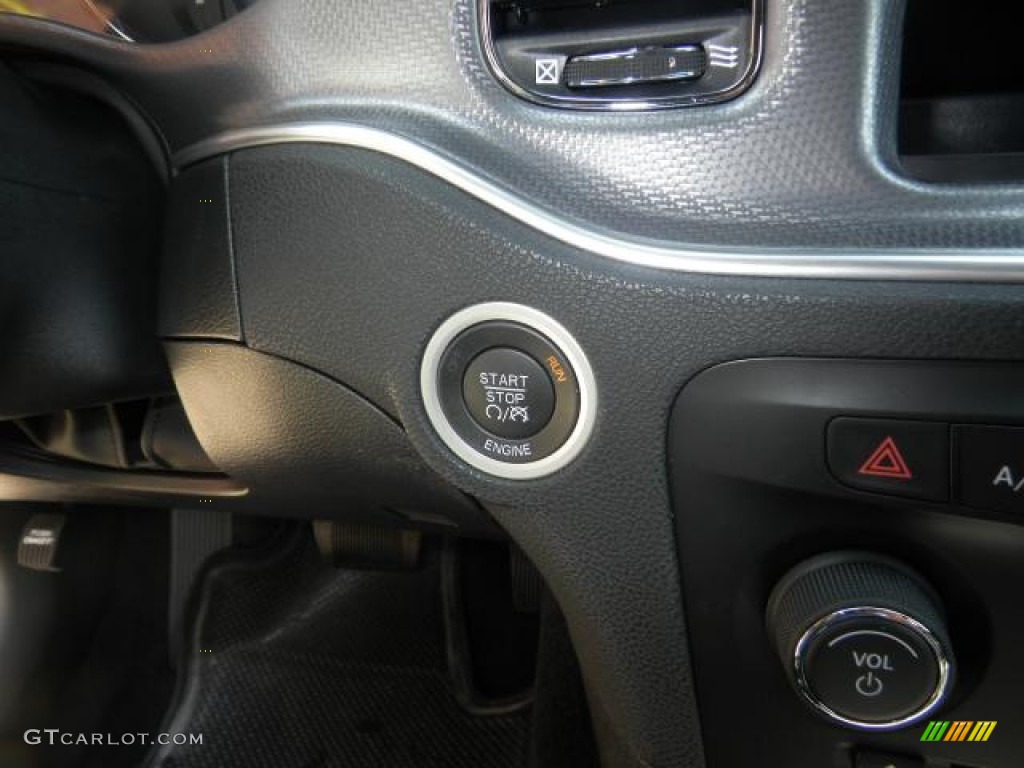 2012 Dodge Charger SRT8 Super Bee Controls Photo #72319018