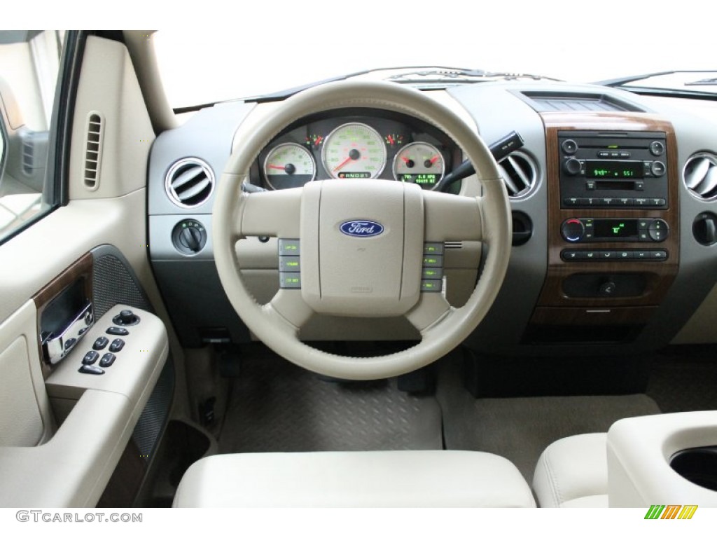 2004 Ford F150 Lariat SuperCrew Tan Dashboard Photo #72321400