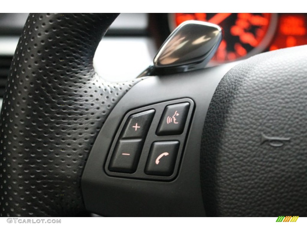 2010 BMW 3 Series 335i Coupe Controls Photo #72321835