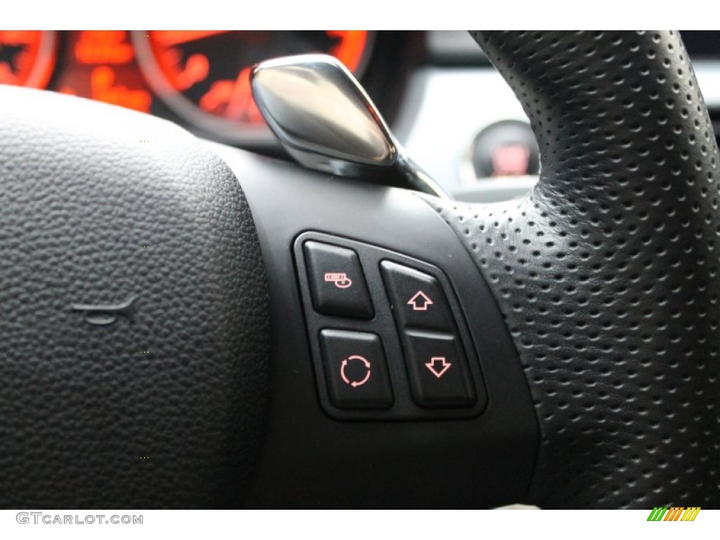 2010 BMW 3 Series 335i Coupe Controls Photo #72321853