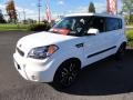 2011 Clear White Kia Soul !  photo #2