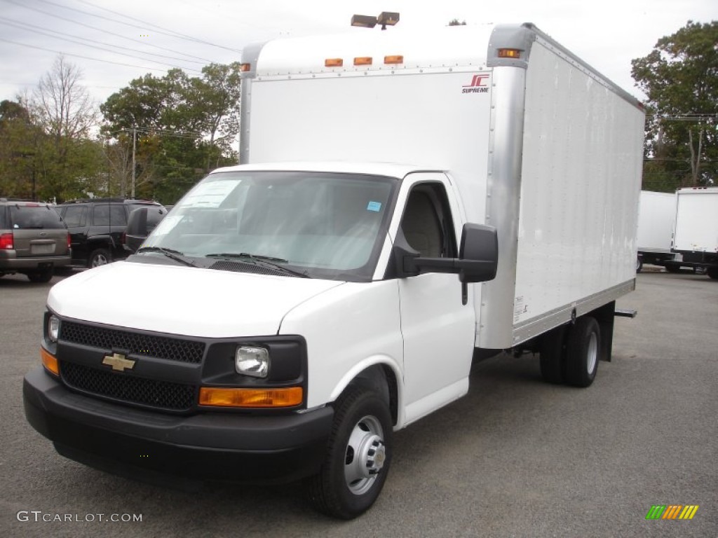 2013 Express 3500 Cutaway Cargo Van - Summit White / Neutral photo #1