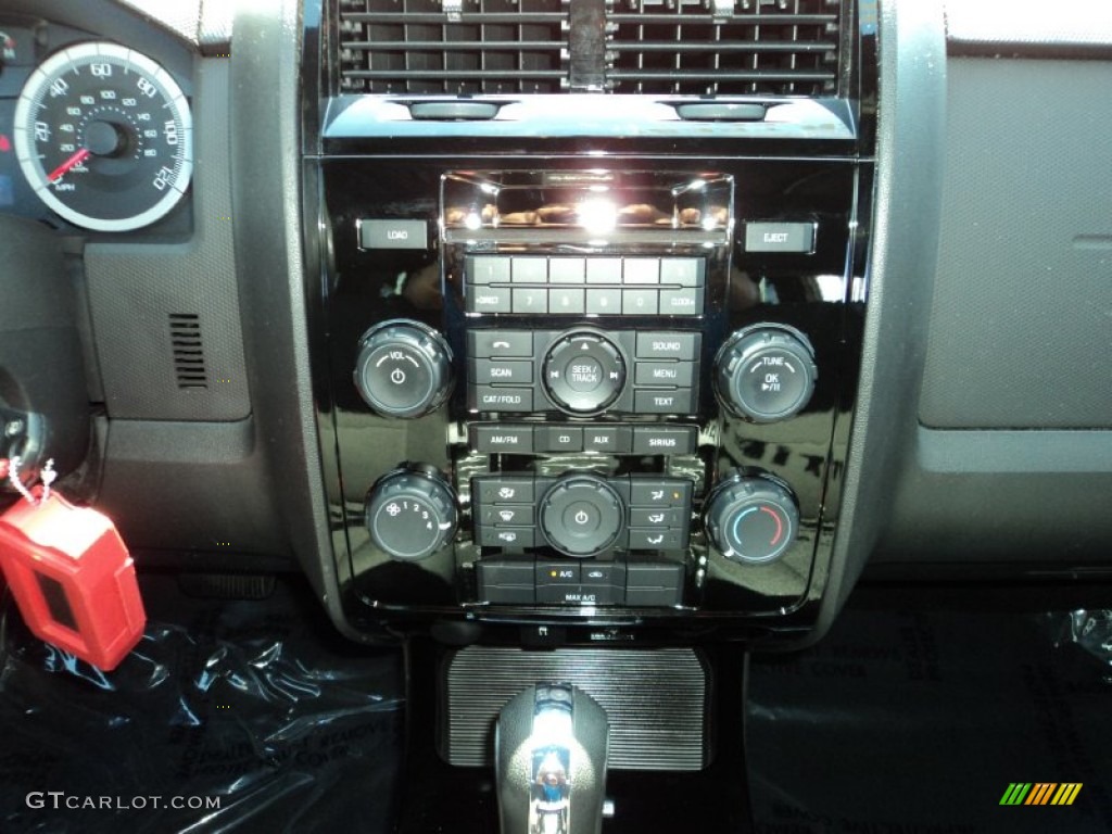 2009 Ford Escape XLT Sport V6 Controls Photos