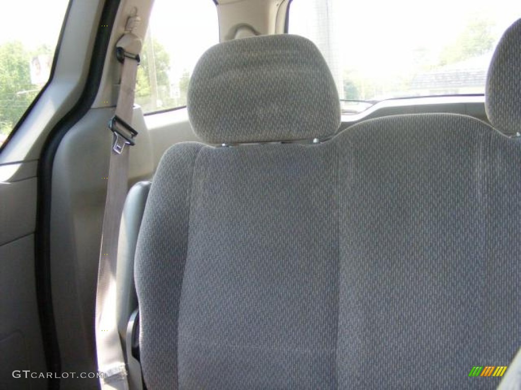 2003 Windstar LX - Light Sapphire Blue Metallic / Medium Graphite photo #15