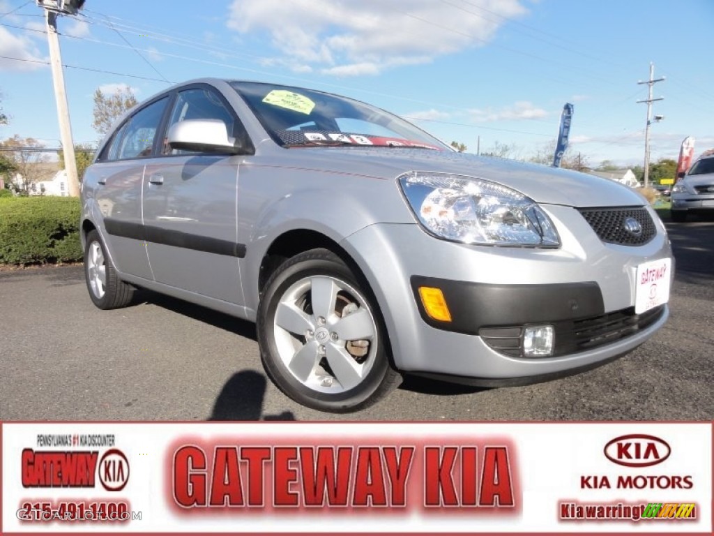 2009 Rio Rio5 SX Hatchback - Clear Silver / Gray photo #1