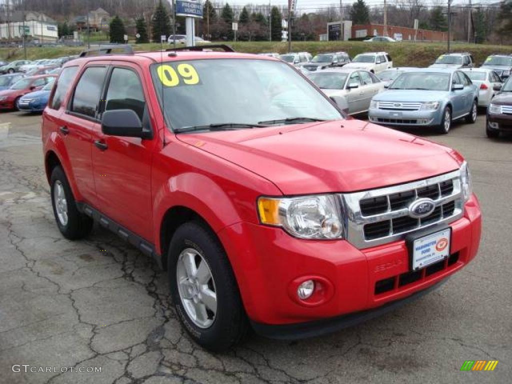 2009 Escape XLT V6 4WD - Torch Red / Charcoal photo #6