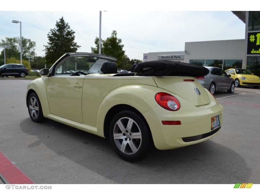 2006 New Beetle 2.5 Convertible - Mellow Yellow / Black photo #3