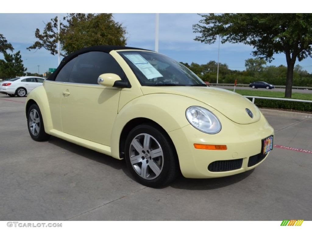 2006 New Beetle 2.5 Convertible - Mellow Yellow / Black photo #7