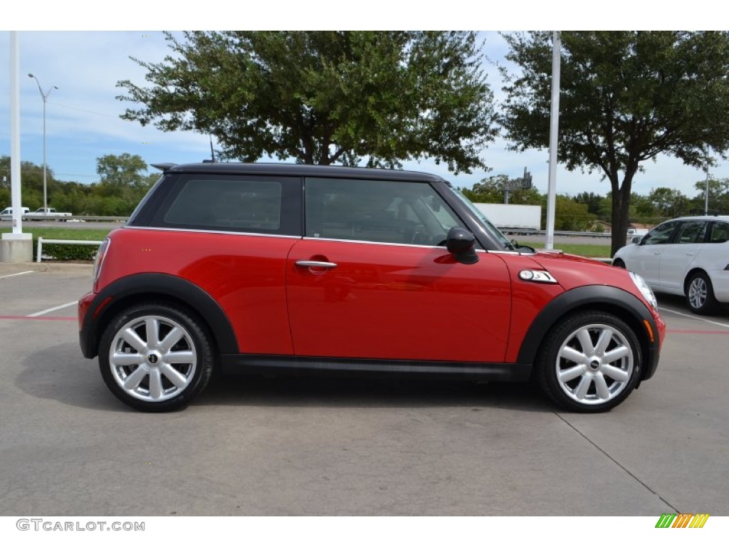 Chili Red 2007 Mini Cooper S Hardtop Exterior Photo #72330044