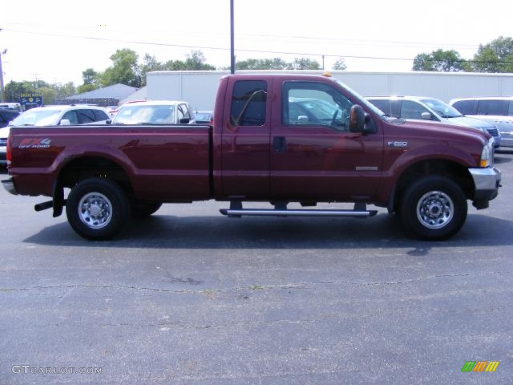 2004 F250 Super Duty XL SuperCab 4x4 - Dark Toreador Red Metallic / Medium Flint photo #2