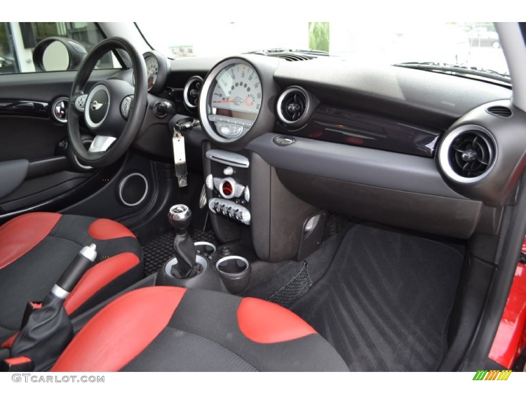 2007 Mini Cooper S Hardtop interior Photo #72330233