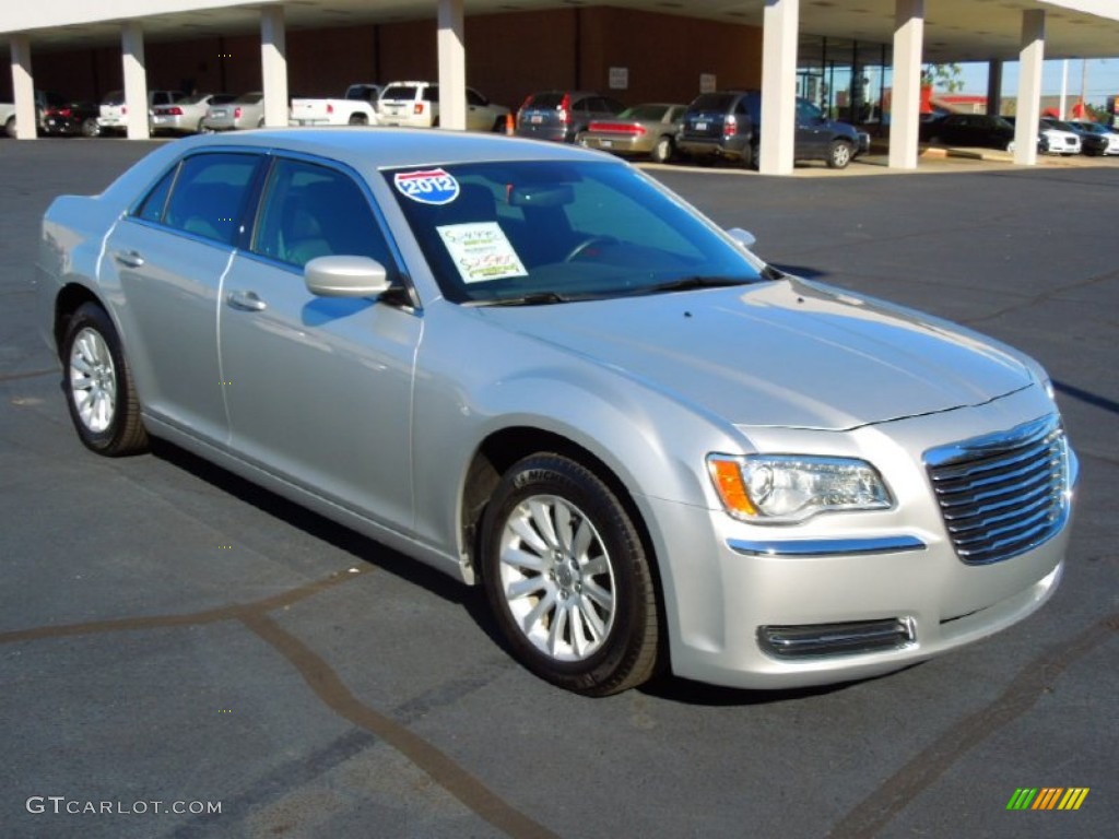 2012 300  - Bright Silver Metallic / Black photo #1