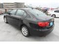 Black - Jetta SE Sedan Photo No. 5