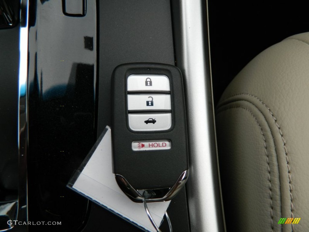 2013 Accord EX-L Sedan - White Orchid Pearl / Ivory photo #23