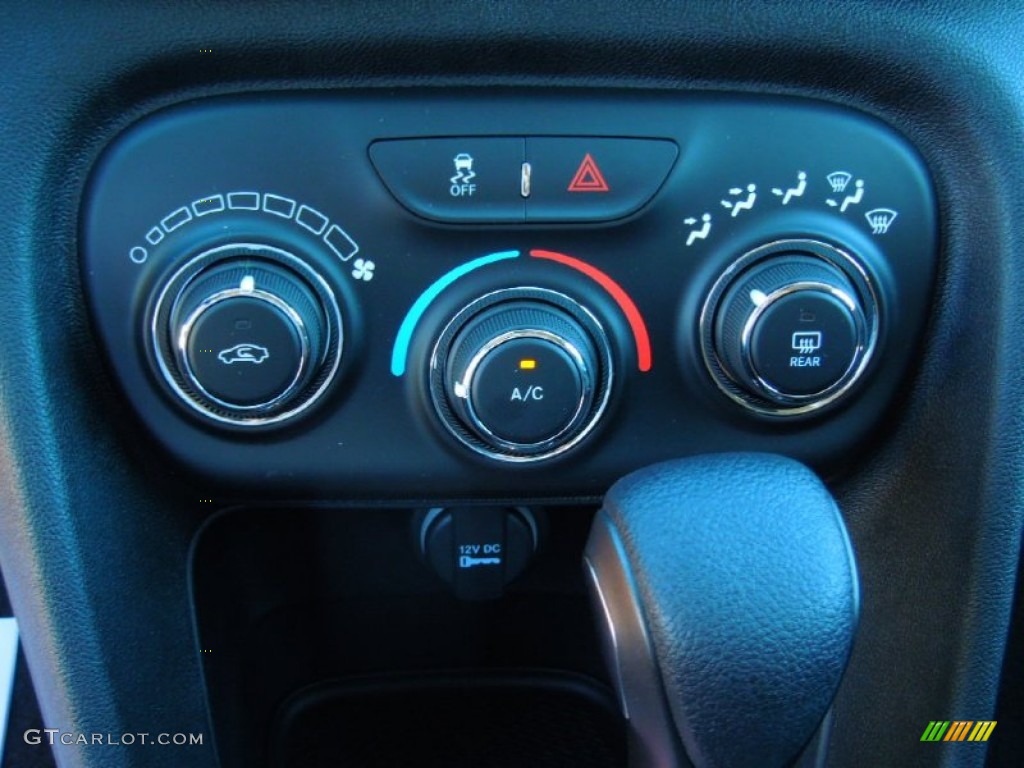 2013 Dodge Dart SXT Controls Photo #72334784