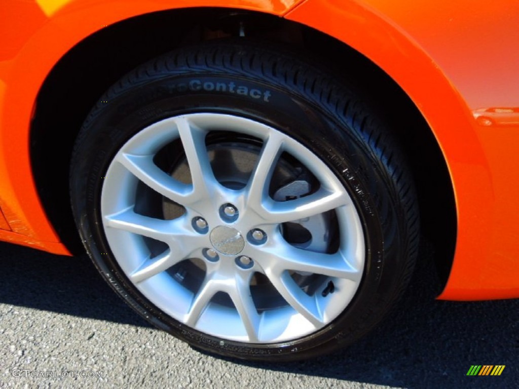 2013 Dart SXT - Header Orange / Black photo #25