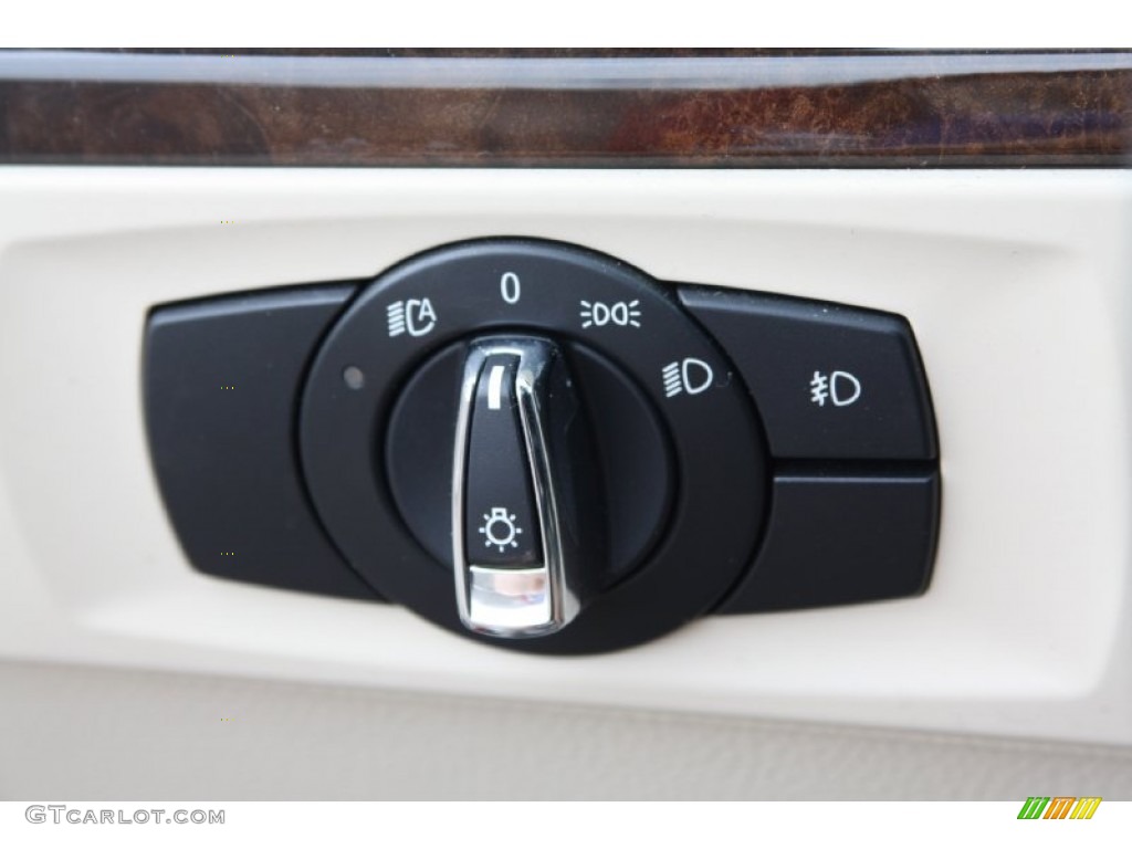 2009 BMW 3 Series 328i Coupe Controls Photo #72335135