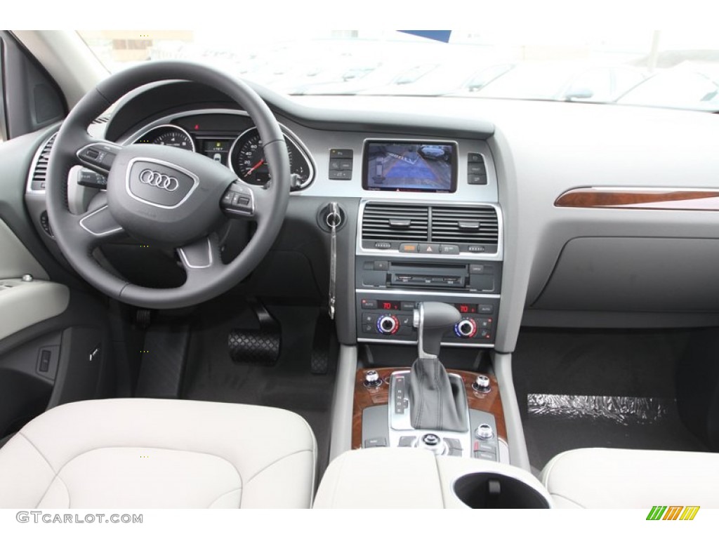 2013 Audi Q7 3.0 TFSI quattro Limestone Gray Dashboard Photo #72335795